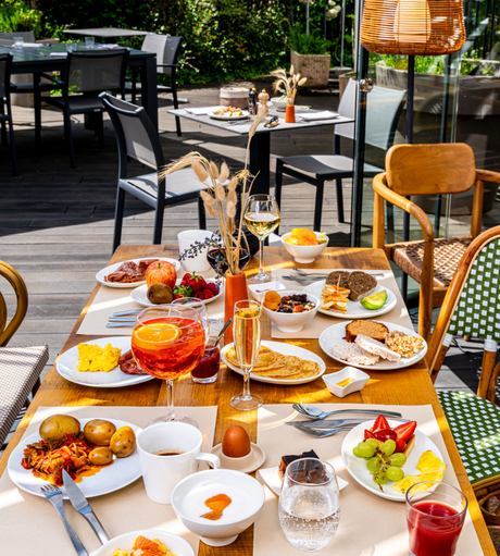 header-brunch-desktop